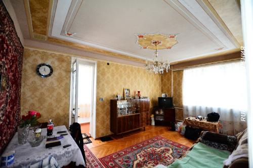 Продаю 2-комн квартиру 60 кв м. Минск