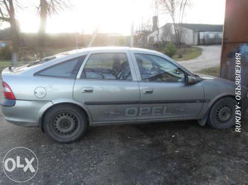 Opel Vectra,  1998 г.  336000 км. Минская область, Слуцк